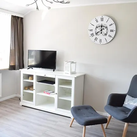 Ferienwohnung Lias Home Og * Berumbur