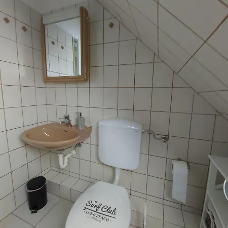Ferienwohnung Lias Home Og Appartement Berumbur